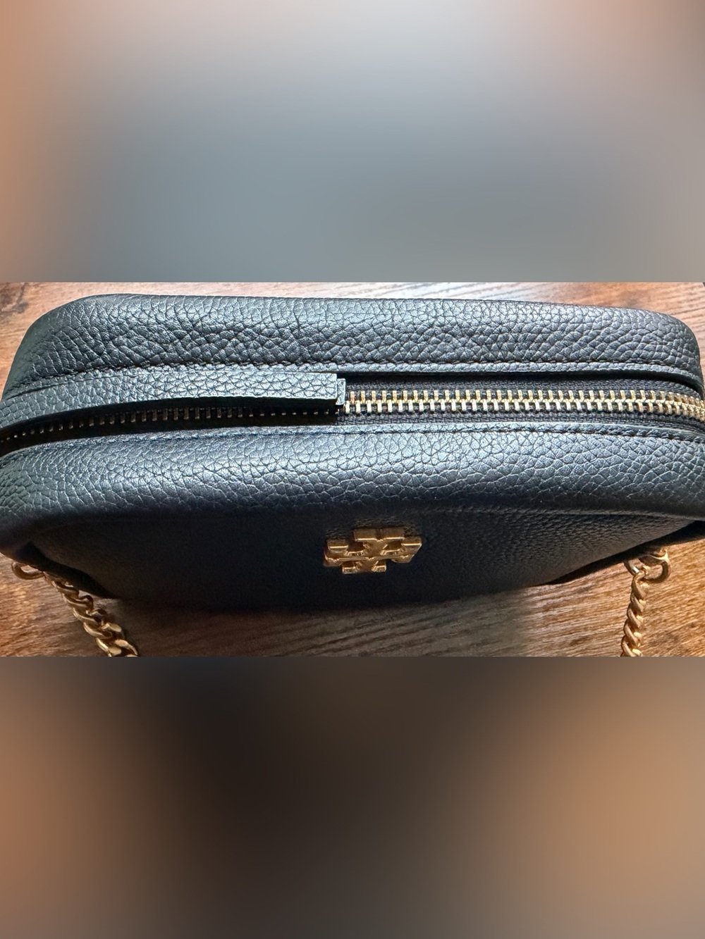 Tory Burch Kira Black Pebbled Leather Crossbody with Gold Hardware - Picture 6 of 8